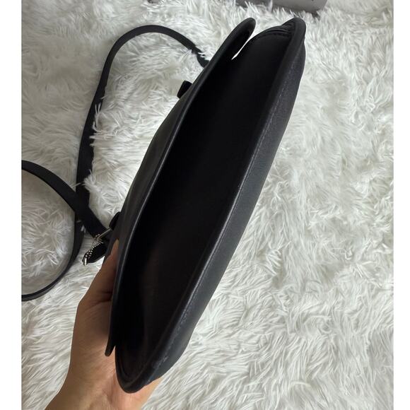 Vintage COACH 9131 Navy Nickle Small Hippie Flap Crossbody Bag - Picture 6 of 10